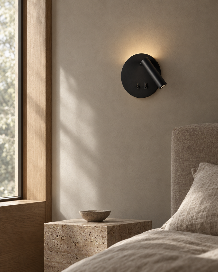 Lume Round Reading Sconce — Matte black — daylight